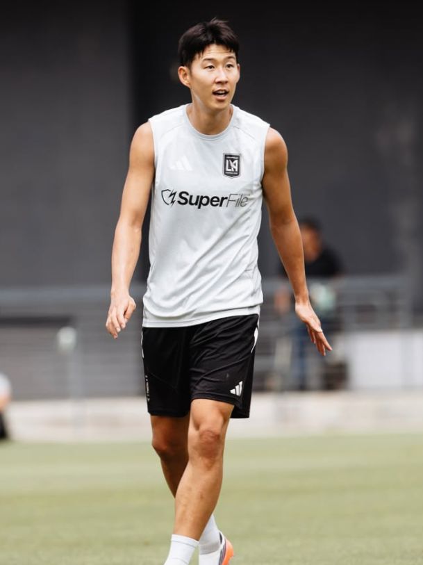 손흥민