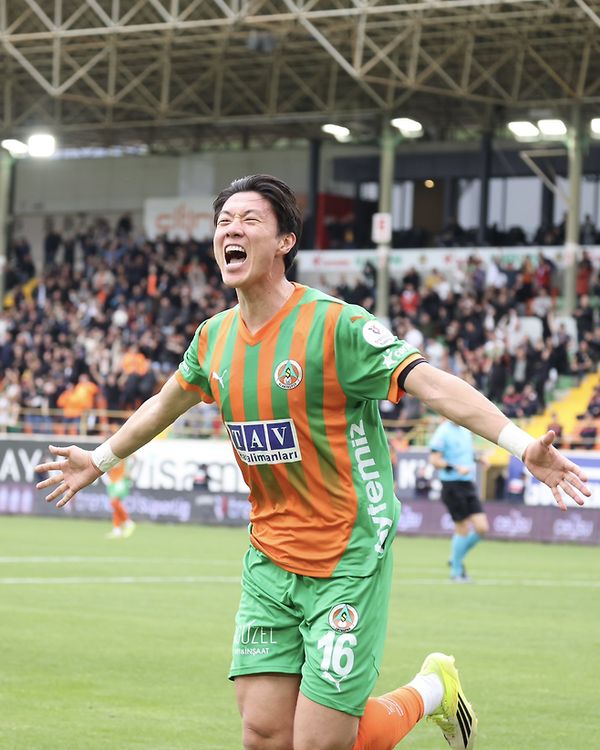 황의조, 코리안더비서 팀 승리 견인! ⚽