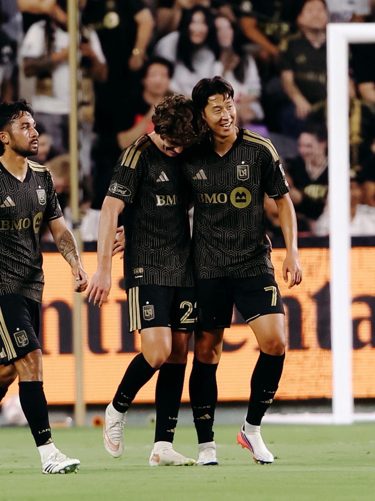 손흥민, 골대에 막혀도 LAFC 승리의 발판 놓다!